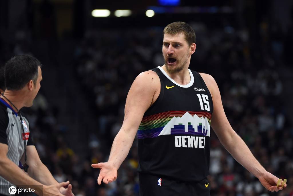 布劳恩22分约基奇8分 掘金大胜76人